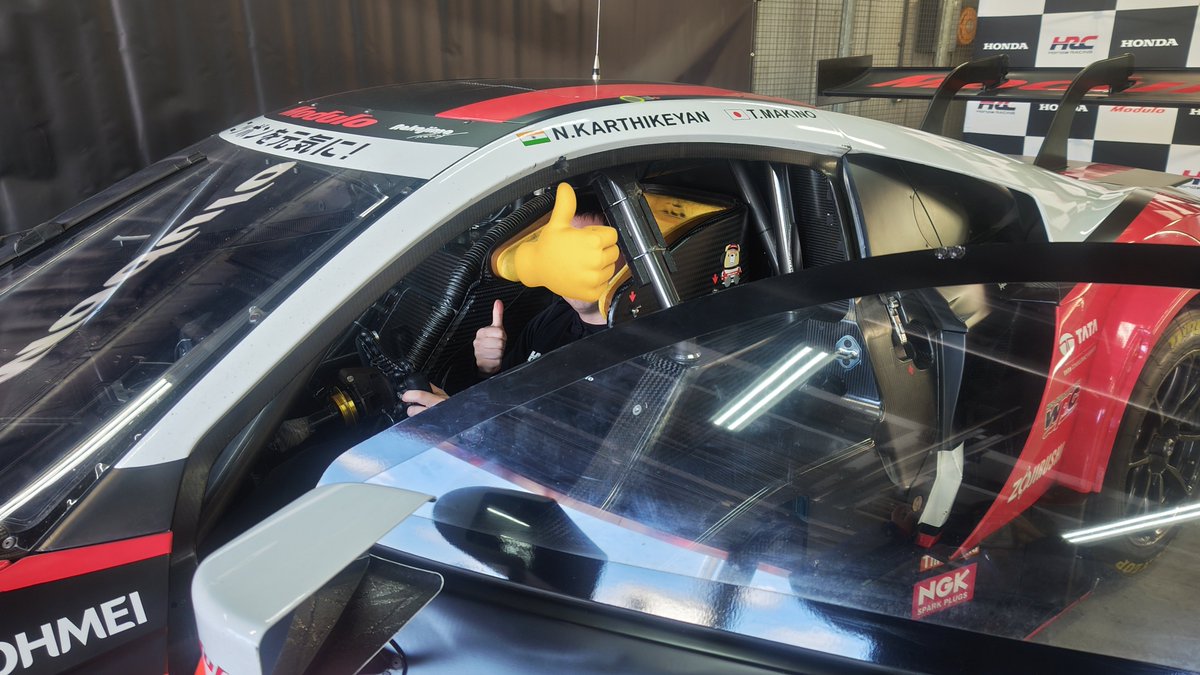 kasei_racing's tweet image. #ModuloTHANKSDAY
での1コマ

NSX-GTのコックピット体験