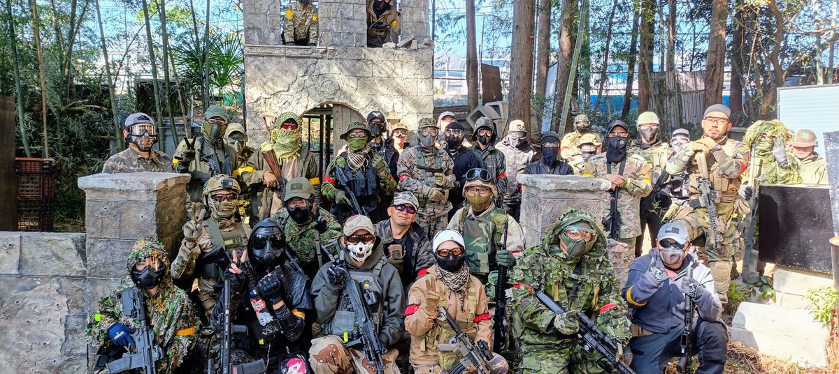 第三回オジサバと遊ぼう会参加人数只今14名😊
参加者募集を掛けるのが遅かったのか今回は集まりがちょっと悪いかな😅
イヤイヤこれからどんどん集まるはず🙏
ワチャワチャ楽しめる様なゲーム回しをしますので親子サバゲーマーや夫婦サバゲーマー、女性サバゲーマー初心者様参加お待ちしております🙇