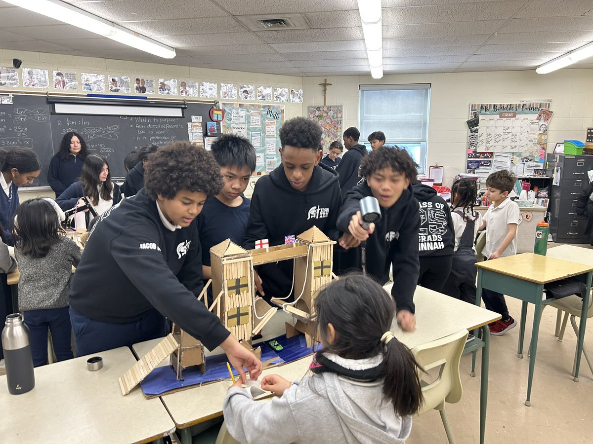 MsLanzarotta's tweet photo. Thank you to Ms. Bondoc’s grade 8’s and our reading buddies for sharing your science projects with us #peermentoring  #communitybuilding @St_JohnXX3 @TCDSB https://t.co/JALGD7TfrC