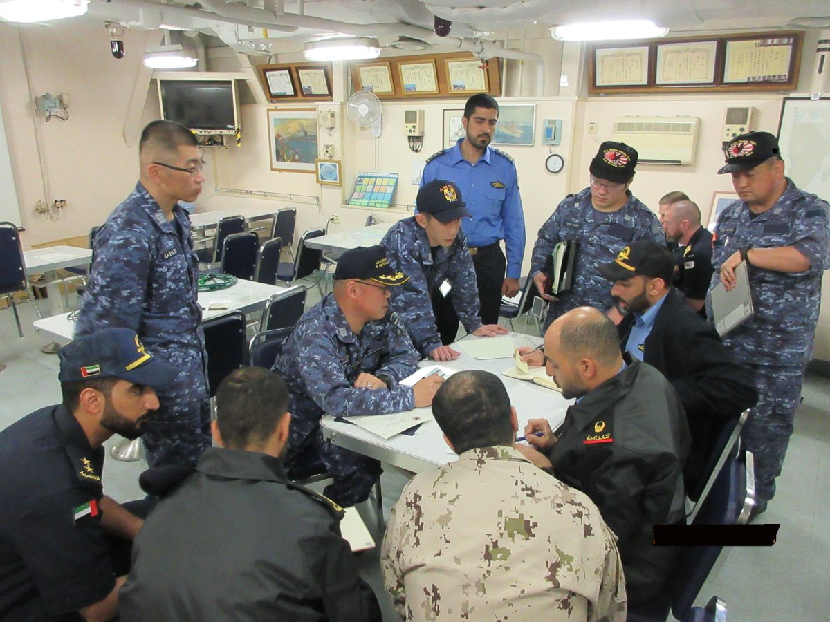 JMSDF_PAO's tweet photo. #IMED25 部隊は、2月9日～21日に行われた米国主催国際海上訓練（#IMX25）を終えました。訓練をはじめとする参加国との様々な交流は、機雷戦能力の向上、同盟国、同志国との連携深化の機会となりました。⚓🤝🌊

#ぶんご #えたじま #自由で開かれたインド太平洋 https://t.co/XaYK4ec8lP