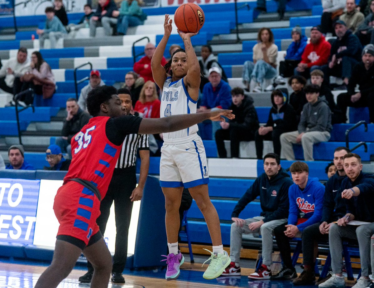 Boys basketball playoff scores/recaps from <a href="/BensalemBBall/">BHS Owls Bball</a> with <a href="/AmirDrummond25/">Amir Drummond</a> having a huge night, plus <a href="/gs_athletics/">GSAthletics</a> vs. <a href="/PennCharter/">PennCharter</a> in #PAISAA second round, 5A 3rd-place preview of <a href="/UMHSBoysBBall/">UMHS Boys Basketball</a> game and rest of 6A Tuesday scores (w/1 big upset): phillyburbs.com/story/sports/h…