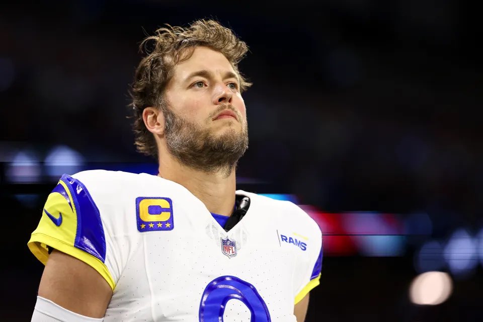 Qué pasará con Matthew Stafford ? Pues los Rams le dieron permiso a su QB para buscar nuevos equipos y según reportes múltiples equipos están interesados en el QB veterano.