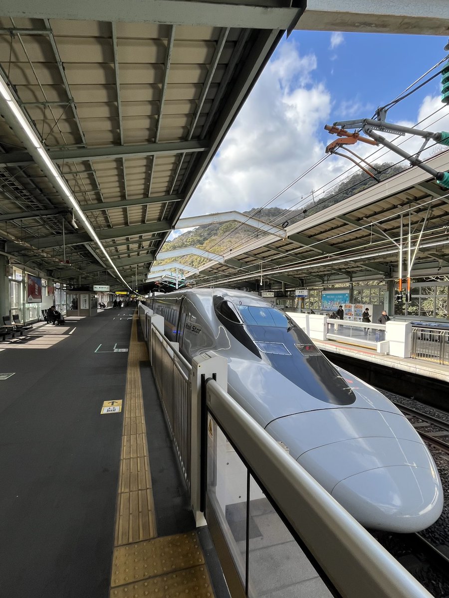 kyYNSZfydyPpbtQ's tweet photo. 新神戸駅です
#新幹線
#RailStar https://t.co/JxLC5CUwOA