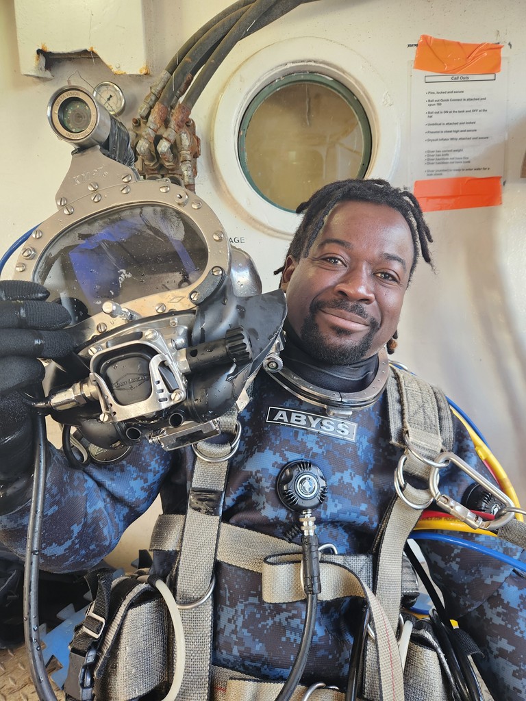 Mark your calendars for our upcoming Unrestricted Surface Supply Program on June 30, 2025. Availability is limited! For more information, reach out to our admissions team at info@divesafe.com.