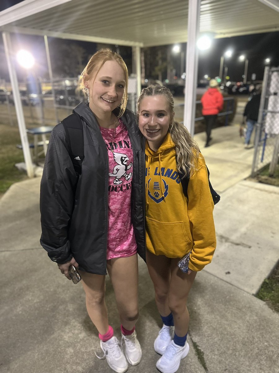 Emma Erickson tweet media