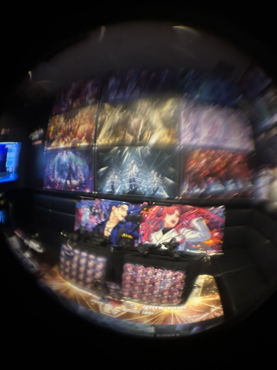 anne_chaaan's tweet photo. コラボルーム行ってきたのよ🔥❤️‍🔥 https://t.co/fRx18G3i3b