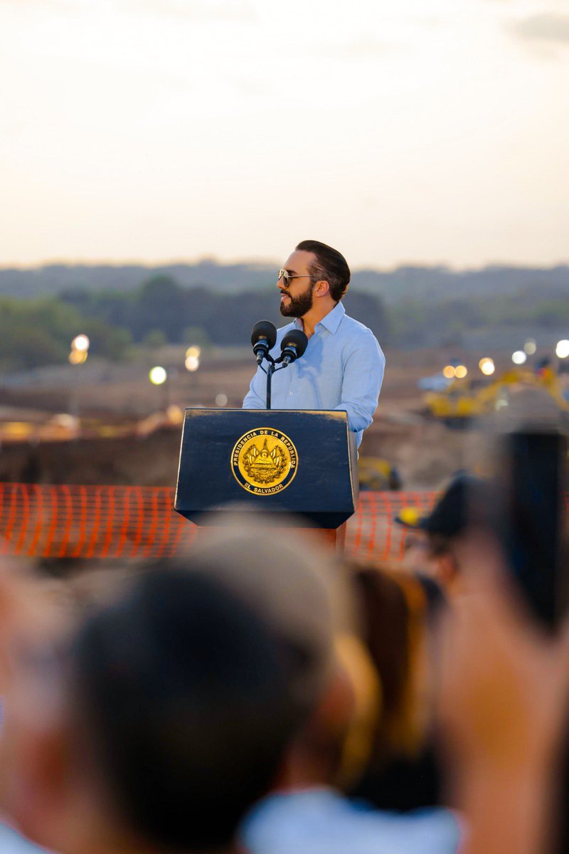 Casa Presidencial 🇸🇻 tweet media