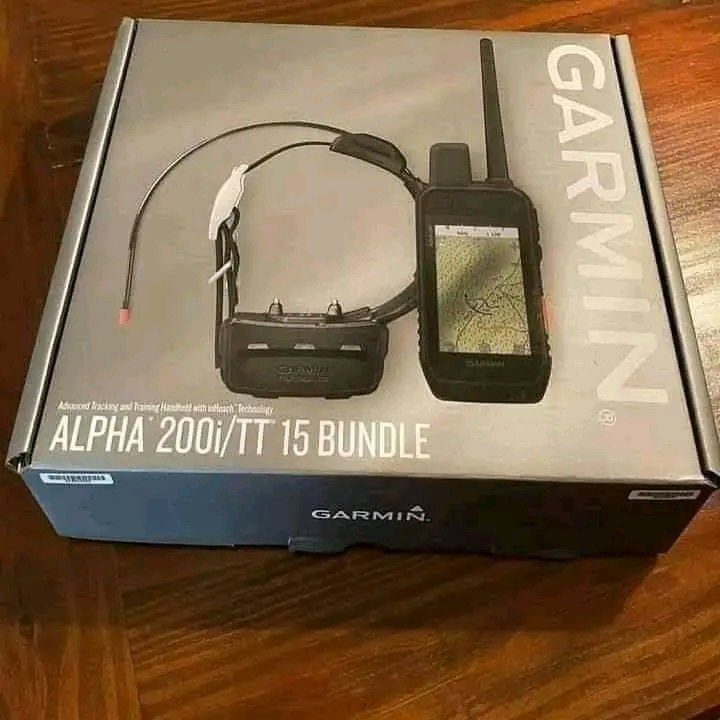 GarminAlphaFr's tweet image. Nouveau Garmin alpha 200i avec colliers tt15. Livré avec carte cartographique, chargeur, antenne longue portée et garantie d'un an avec réparation et remboursement garanti 450€ la meilleure offre