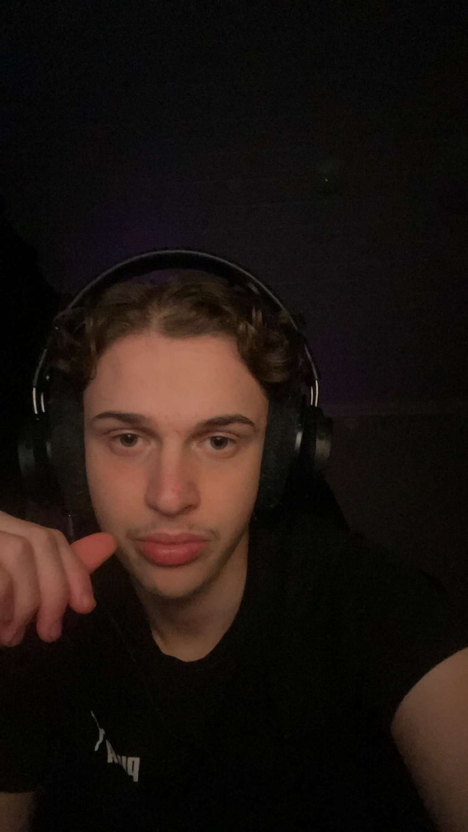 zxczxzxzxzxzxzxz tweet media