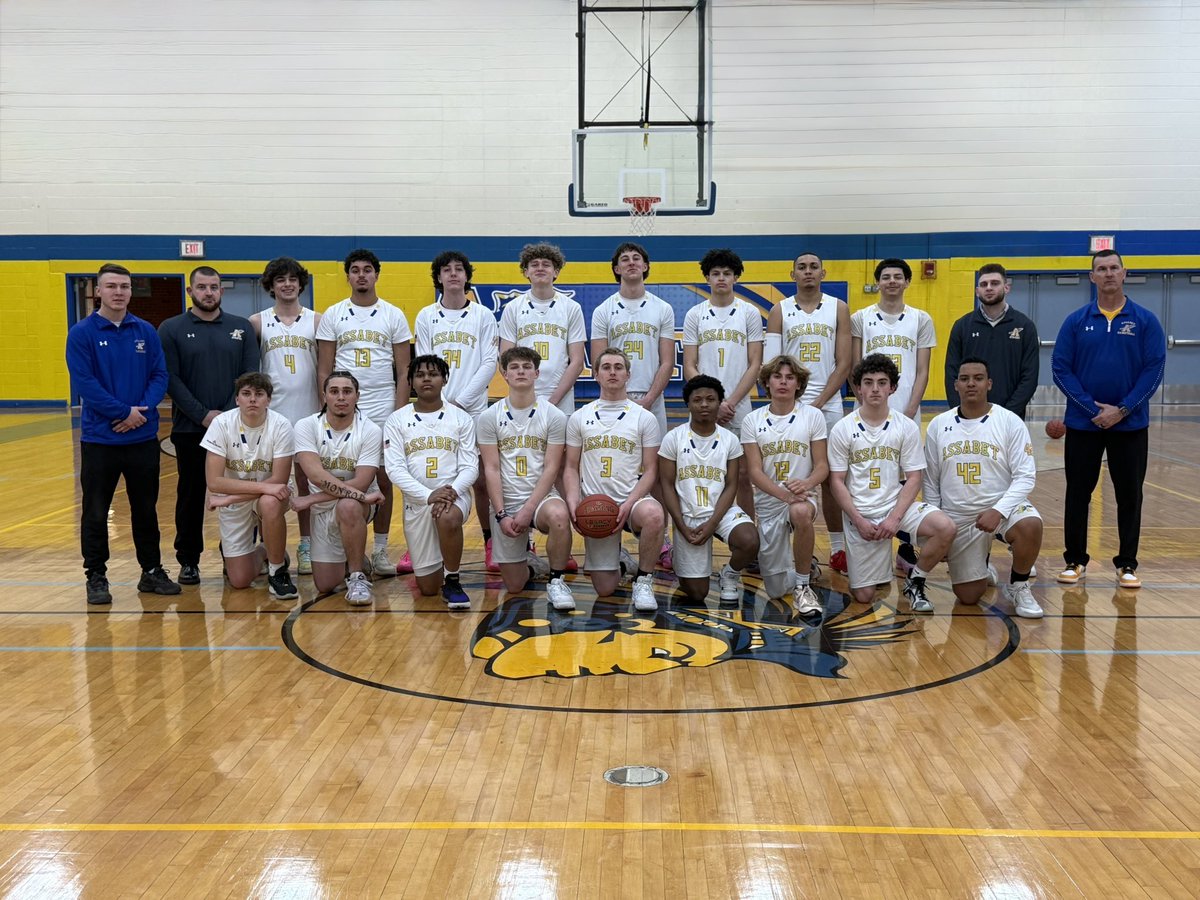 Assabet Valley Boys Basketball (@assabetboys) on Twitter photo Under dogs baby.
Onto Friday at Albert d holland school of tech 6 pm!!!!!!
<a href="/tgsports/">Worcester T&G Sports</a> <a href="/keith_pearson/">Keith Pearson</a> <a href="/GlobeSchools/">Boston Globe Schools</a> <a href="/BostonHeraldHS/">Danny Ventura</a> <a href="/WMCTSports/">WMCT Sports</a> <a href="/kylegrbwsk/">Kyle Grabowski</a> Under dogs baby.
Onto Friday at Albert d holland school of tech 6 pm!!!!!!
<a href="/tgsports/">Worcester T&G Sports</a> <a href="/keith_pearson/">Keith Pearson</a> <a href="/GlobeSchools/">Boston Globe Schools</a> <a href="/BostonHeraldHS/">Danny Ventura</a> <a href="/WMCTSports/">WMCT Sports</a> <a href="/kylegrbwsk/">Kyle Grabowski</a>