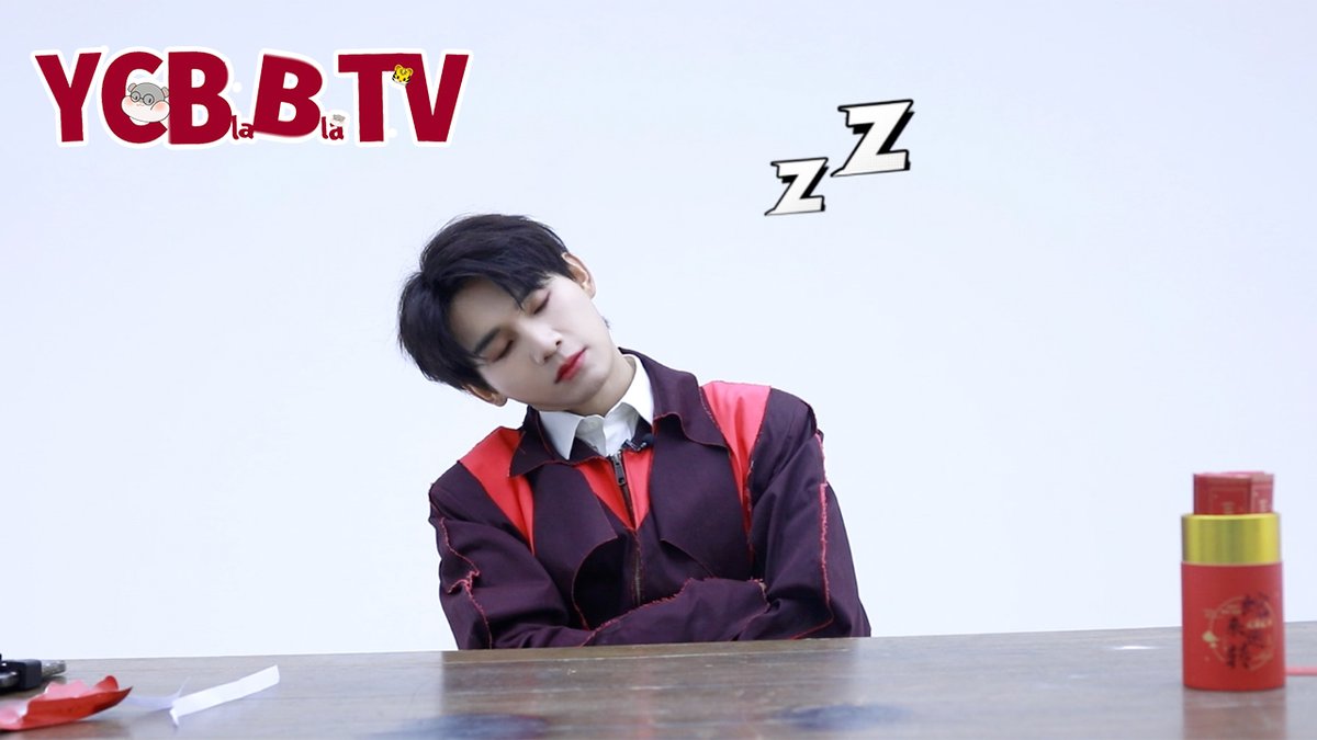 YAOCHEN_YCBlaBlaTV

[EN/TH] Today is a "don't want to talk" day, unless you can't hold it😬｜EP.08

🔗youtu.be/UgIAi5gpDR4

今天是“不想说话”的一天，除非实在忍不住😬｜EP.08

#YAOCHEN #야오천 #姚琛
#yaochen #姚琛来了