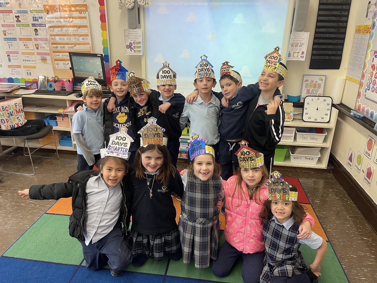 achssas's tweet image. One of our 1st grade classes celebrated being “100 Days Smarter” on the 100th Day of School today 📚✏️ #WeAreSAS #100thDayOfSchool #RCAB #OneCommunityOneSchool #RigorousCurriculum #FaithBased #CatholicSchool #AlwaysLearning #CatholicEducation #ArlingtonMA #WalkHumblyWithGod