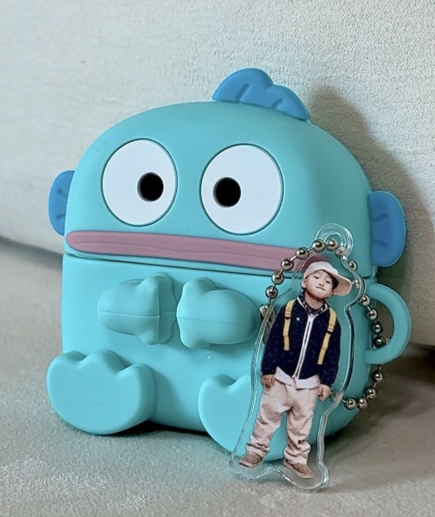 2025 Film Open : 上淵展 ‘상연전’

솔로 팬미팅 #상연전 에서 다시 한 번 
#상연 아기키링을 나눔합니다.˚₊·—̳͟͞͞♡

✰ 날짜 : 3/8, 토요일 
✰ 인증 : #rt + 티켓인증
✰ 수량 : 20개
✰ 시간, 장소 당일 공지 

- 장소 공지 후 찾아오셔서 다들 받아가세요 ..ෆ