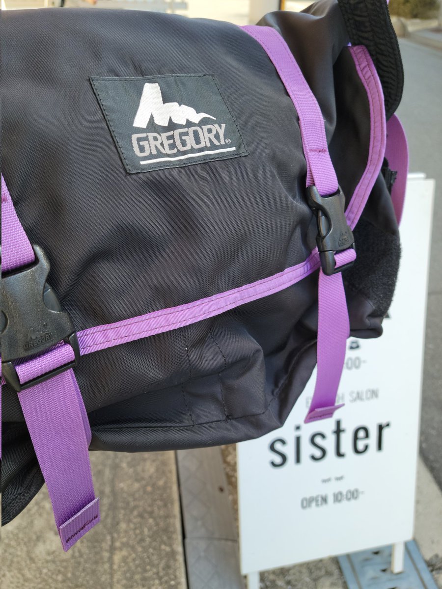 fook_an's tweet photo. .
GREGORY
Messenger bag
shoulder
BLACK

close１７:００

今週もたくさんの商品が入荷しています。どうぞよろしくお願いします。 https://t.co/FTwbiPt8aq