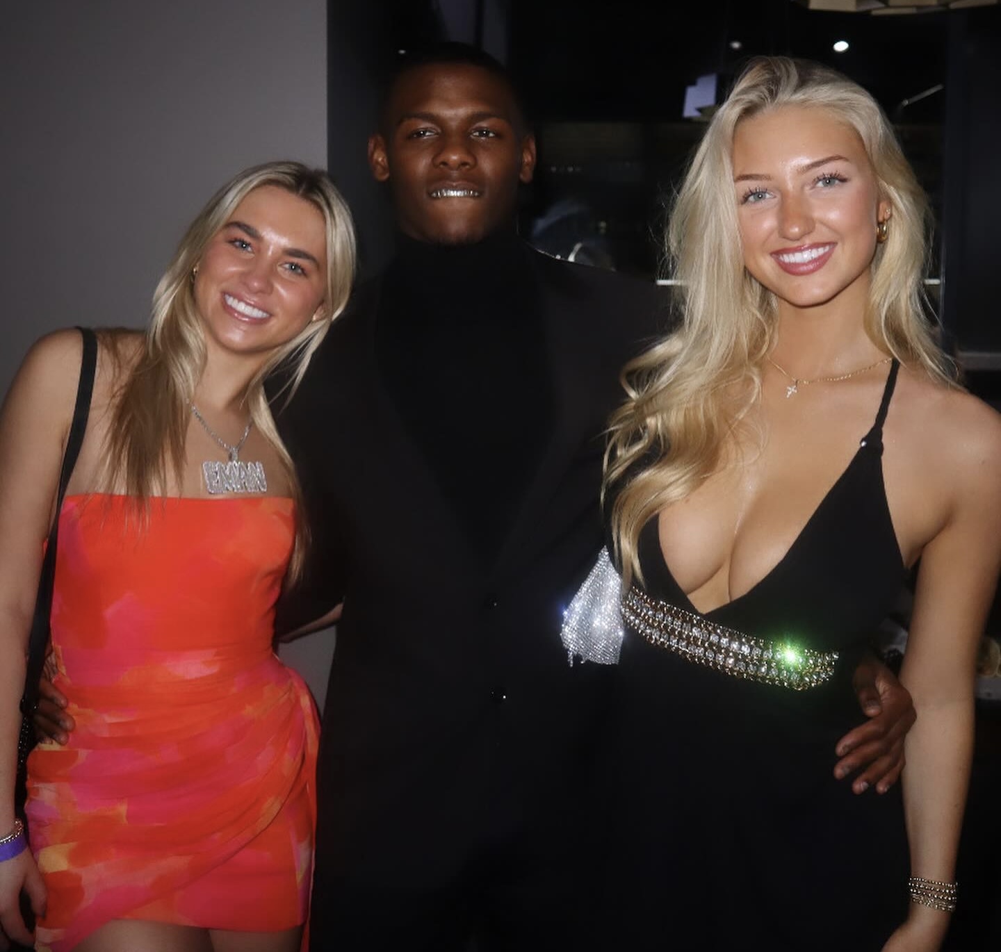 interracialcaption 