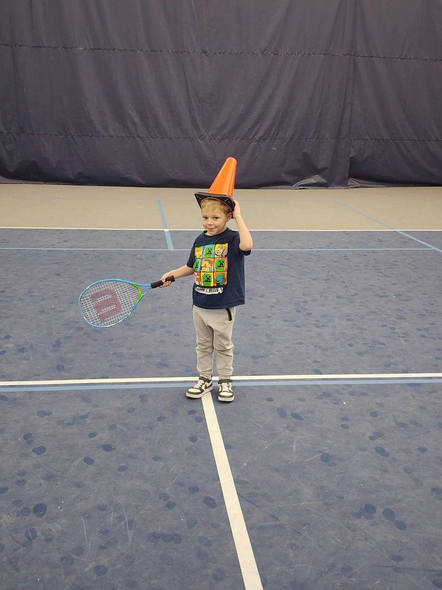 twostennis's tweet photo. The Love Serving Autism program starts again this Sunday March 2 at 1130am! The last session ended on Super Bowl Sunday with a pizza and pickleball party! The kids (and adults) had a blast!! If you know a child that will benefit from this program please give us a call. https://t.co/DiWsyCksLH