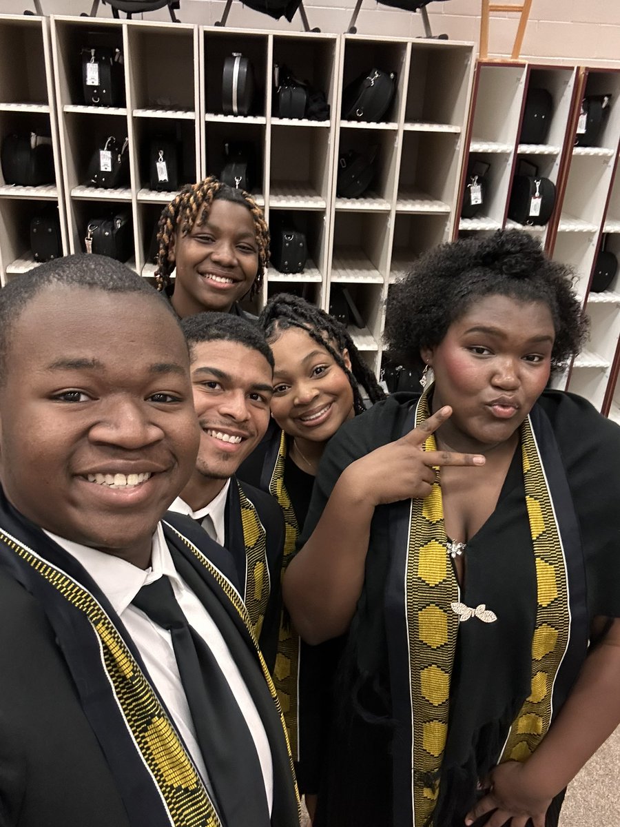 Summer Creek HS Choir tweet media