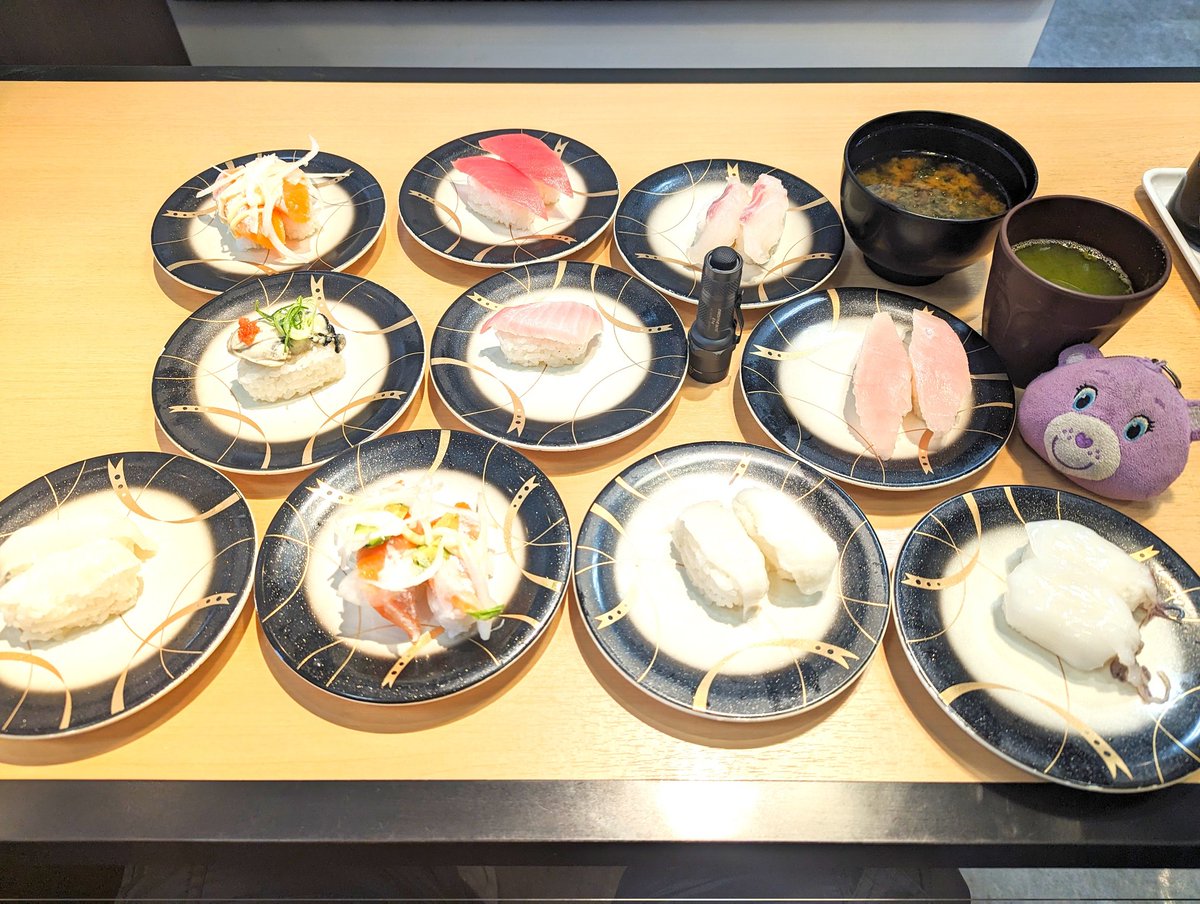 hg4eHPzmvVIEmWD's tweet photo. すっしー✨🍣(´-(ェ)-`;)♥️🦸
#メシアンドライト #SUREFIRE #E1e #ExecutiveElite #3Flat #シュアファイア https://t.co/QG8xRnM1ZH