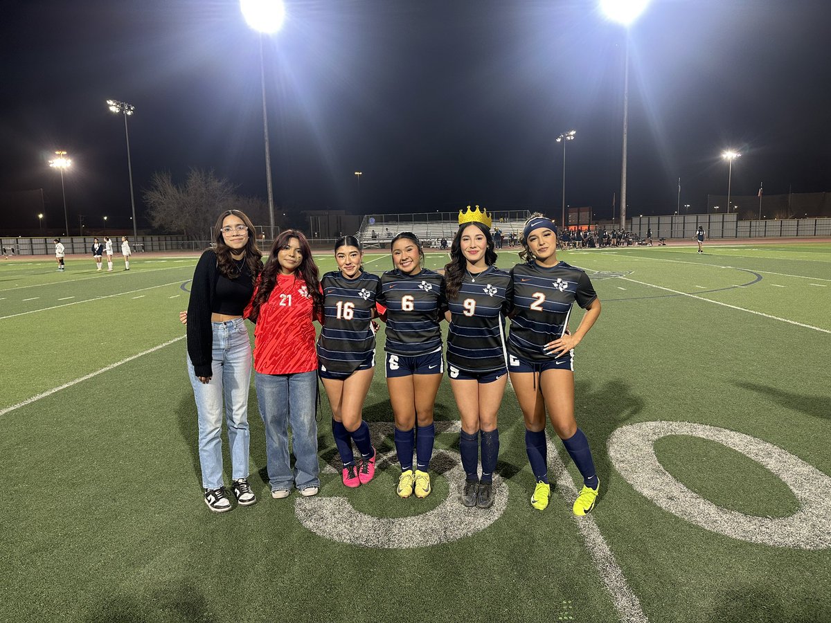 Victor A. Lara (@vlara_82) on Twitter photo Celebrating our amazing Seniors tonight!
We couldn’t have asked for a better group of leaders- on and off the field! <a href="/Riverside_4ever/">Riverside_Rangers</a> Celebrating our amazing Seniors tonight!
We couldn’t have asked for a better group of leaders- on and off the field! <a href="/Riverside_4ever/">Riverside_Rangers</a>
