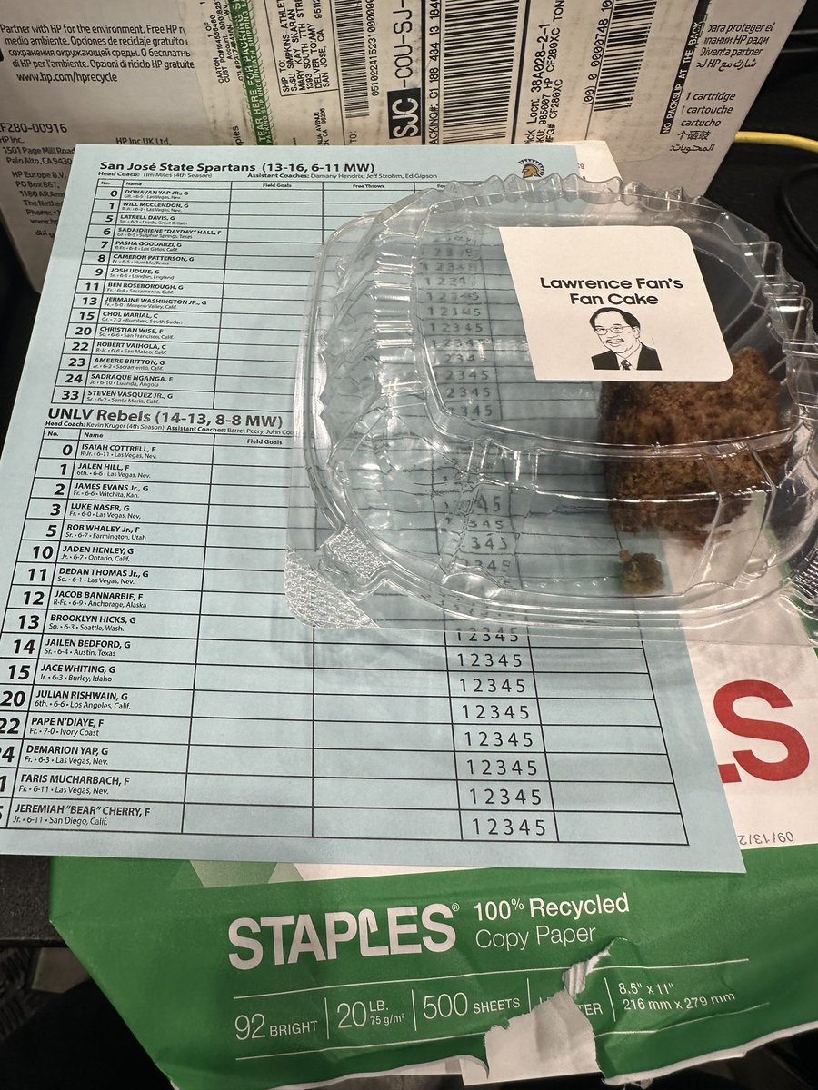 The third annual Fan Cake made with love by <a href="/JustinAllegri/">Justin Allegri</a> 
Wish <a href="/lawrencefansjsu/">Lawrence Fan</a> was here to make it but Justin has tweaked a recipe he found. Thank you! 
<a href="/CollSportsComm/">College Sports Communicators</a>