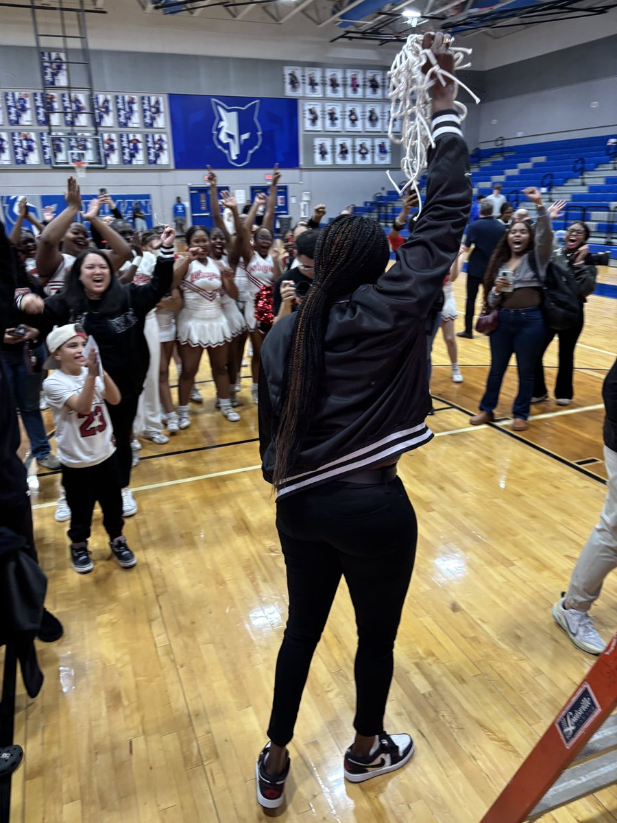 KPRC Nick Mantas tweet media