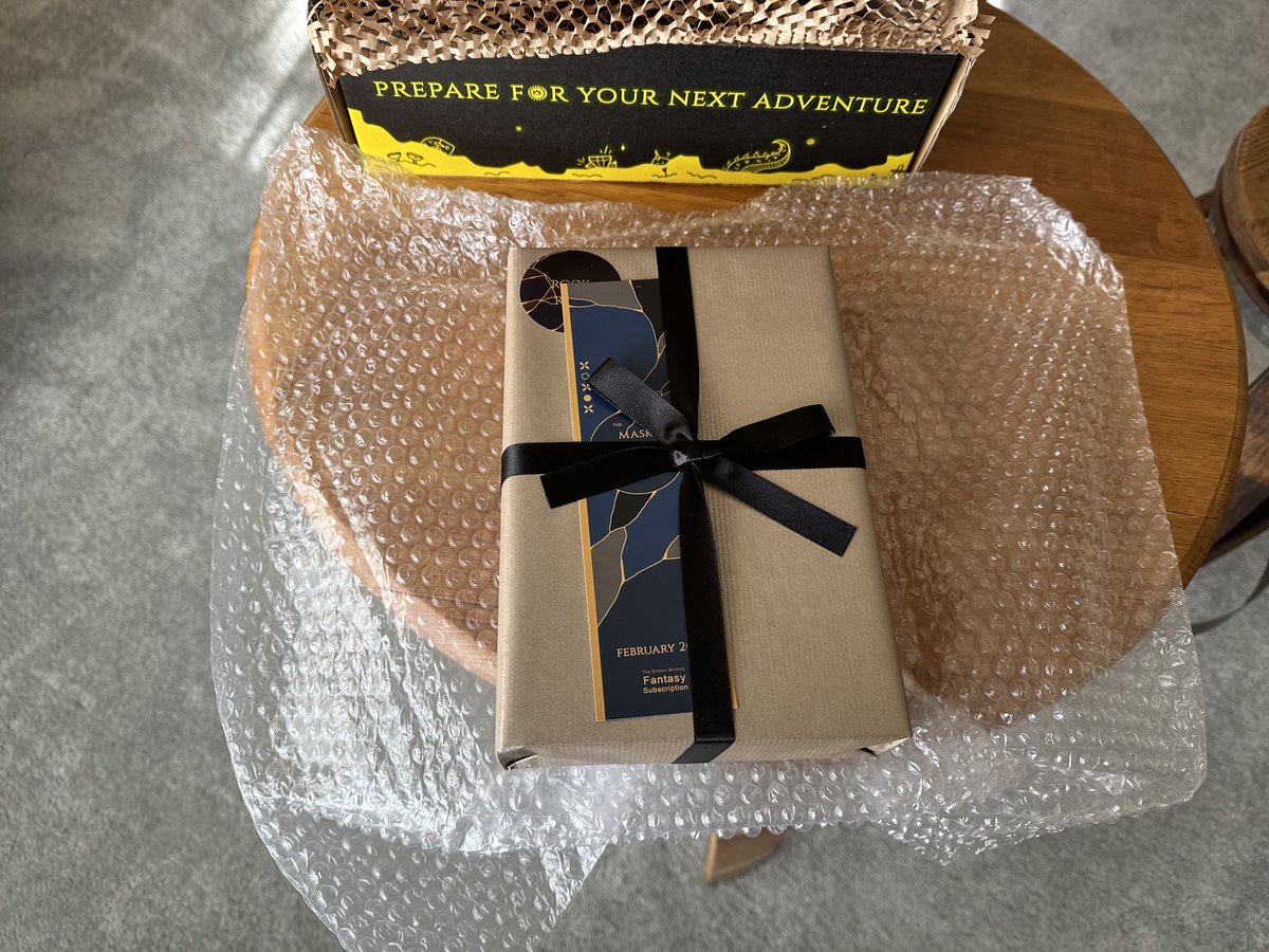 Fantasy4theAges's tweet photo. My first shipment has arrived! The Broken Binding did an AMAZING job of packaging this first book, arriving safe and sound all the way from Birmingham, UK. What a gorgeous book! More photos in the replies. #fantasy #BrokenBinding #SFF #Books https://t.co/sjoiGR4VMf