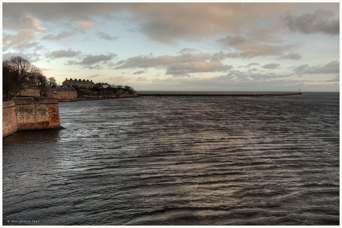 Ray_Devlin's tweet photo. More of the North Sea coast from Berwick-upon-Tweed. https://t.co/L1F5hVT7uZ