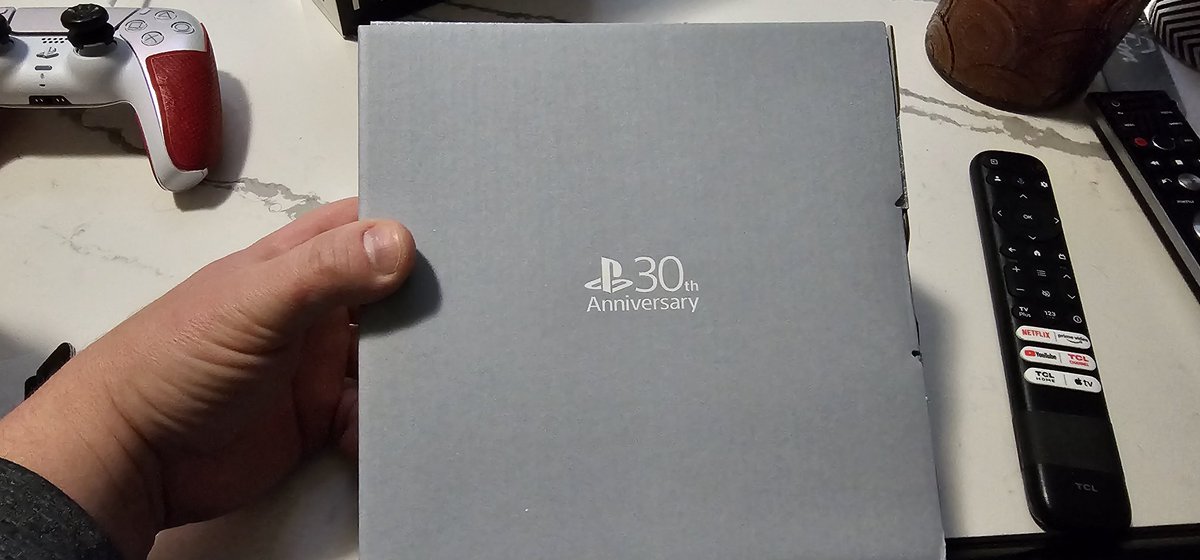 ConspiracySpic1's tweet photo. @OGG1993 You beauty you! This is an insane gesture. Didn't over charge me, didn't scalp a price. Bringing me back to a simpler time with these colours @PlayStation. Knocked it out the park! #canadianfriends #Ps5Share #Sony #30thAnniversary https://t.co/gwBEqyLVwv