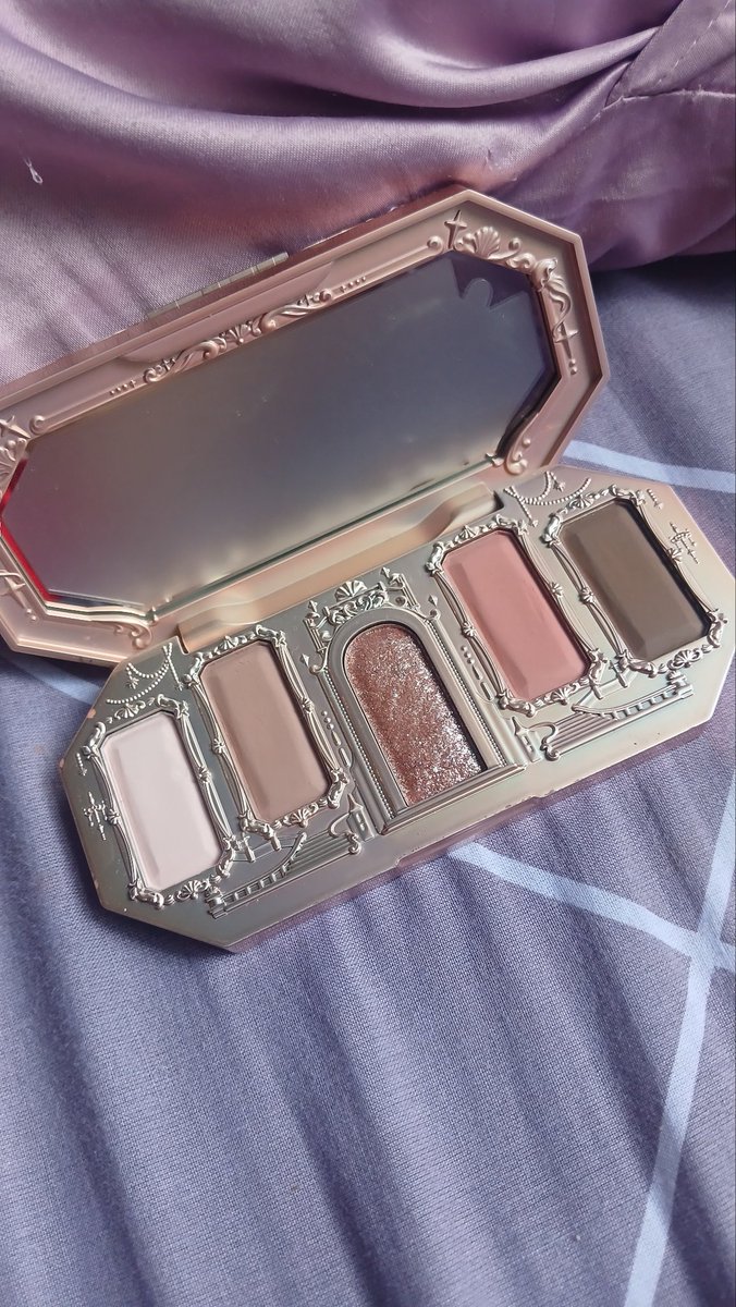 shalloute's tweet photo. 🧜‍♀️ FLOWER KNOWS MERMAID SERIES 02 CELESTIAL CASTLE (199k) 💫
condition: 92% (LIKE NEW) baru diswatch 2×
more details on pict or ask thru dm
exp 2026.08.10 https://t.co/dGZyOn9F7t