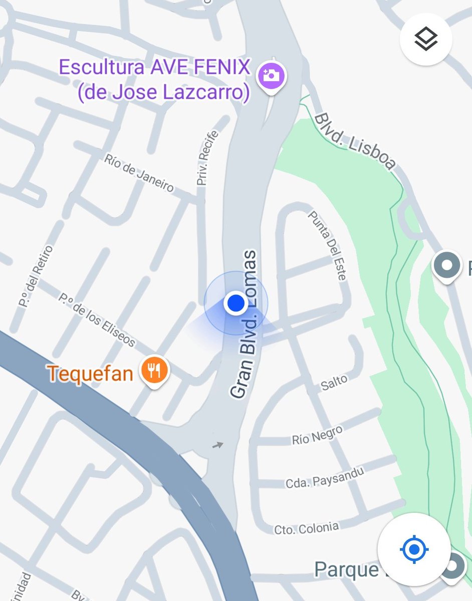 pacha93's tweet photo. Esta fuga de agua que se encuentra en la banqueta, sobre Boulevard de las lomas en la pared de Parque Sao Paulo. Lleva mucho tiempo y no han hecho nada para repararla, por favor su atención, ya que el agua está escasa. @AguadePuebla , @AytoOcoyucan , @LomasNewsmx https://t.co/nGjcyxo1YB