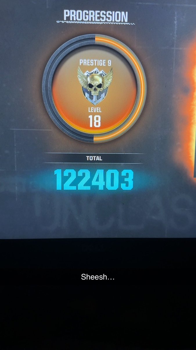 IamDhowe's tweet photo. @Treyarch @Activision I’m bout over this y’all come on. I just ran a long zombies match for nothing. 
I’m trying to finish unlocking the TR2. My progression from last night saved for my session today. 
Why didn’t the xp I just got, record in my challenges towards this?
No change. https://t.co/W69mVOrn5J