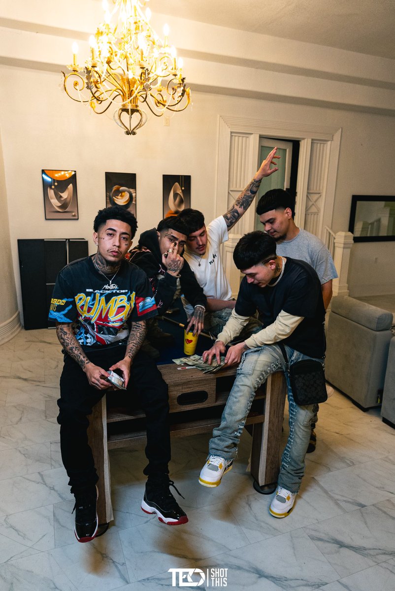 LILJOJOUPNXT's tweet photo. Finesse gang full of shooters 🎥🕶️⭐️ https://t.co/Lvjx4AqVBg