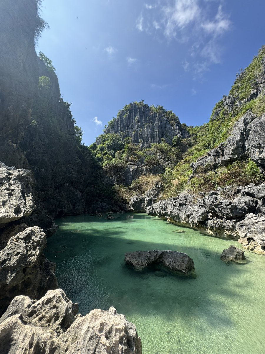 ZamsJl's tweet image. So far ito yung the best na lugar na napuntahan ko ❤️❤️❤️ #islagigantes #iloilo