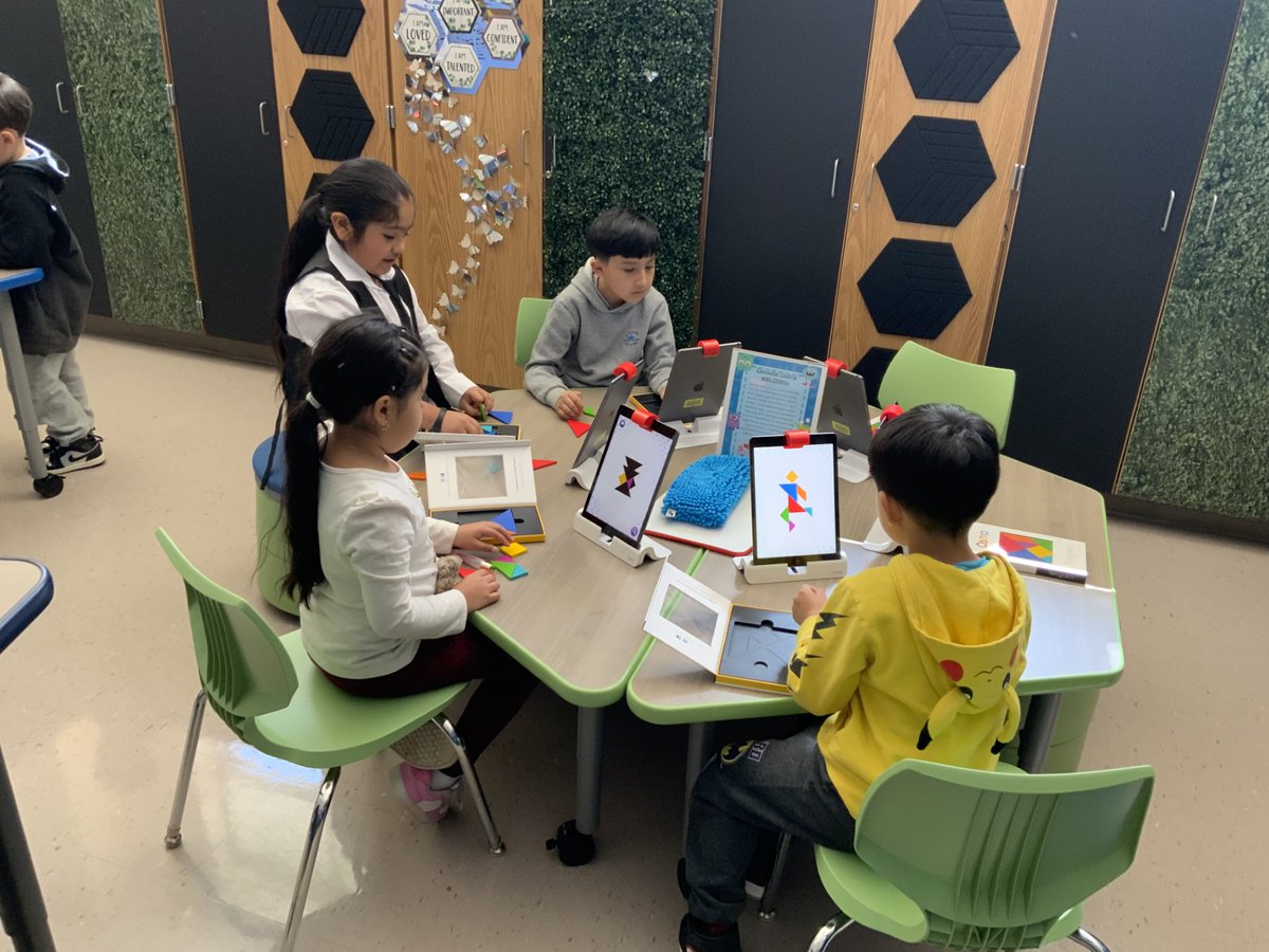 Bolton_AgriTech's tweet photo. Bolton Academy is Unlocking the Power of "Sneaky Learning" in STEM! 🚀 The 4C’s: Critical Thinking, Creativity, Communication, and Collaboration! 🔬✨@Future_Dr_BOC @ksuiteach @APSInstructTech @_HStephenson_ @apsitnatasha @APSITJAMES @BoltonSOFi @boltonpta @msergnes @simplyeno https://t.co/HSlKuyX0tq