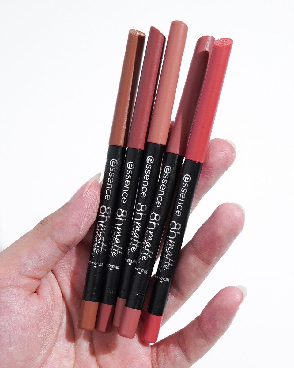 WatsonsThailand's tweet photo. สายปาดปากต้องมา! 💋 essence 8h matte comfort lipliner ทนกว่านี้มีอีกไหม?? เนื้อนุ่มๆ ลื่นๆ แต่พอเซตปุ๊บ! จบ!
😍ติดทนเว่อร์ ทากลอสทับยังไม่ไหลเลยนะคะแม่! 10/10 ไม่มีหัก
https://t.co/jmaH0W8367
#รีวิววัตสัน #essence #essencecosmetics #EssenceThailand https://t.co/lMkjXzatTh