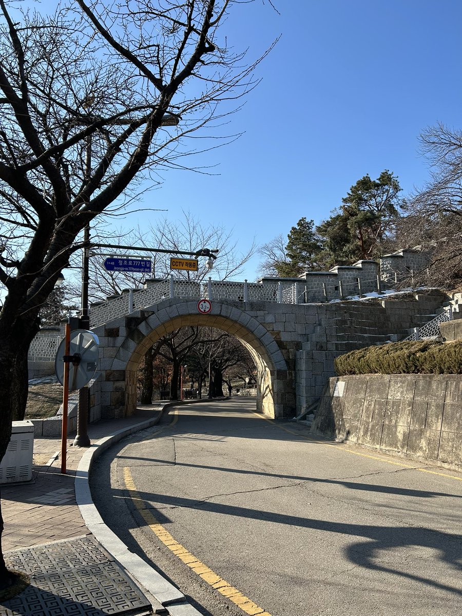dbdnzh307's tweet photo. 「二十五、二十一」ロケ地巡り https://t.co/Mb9LcRCEPW
