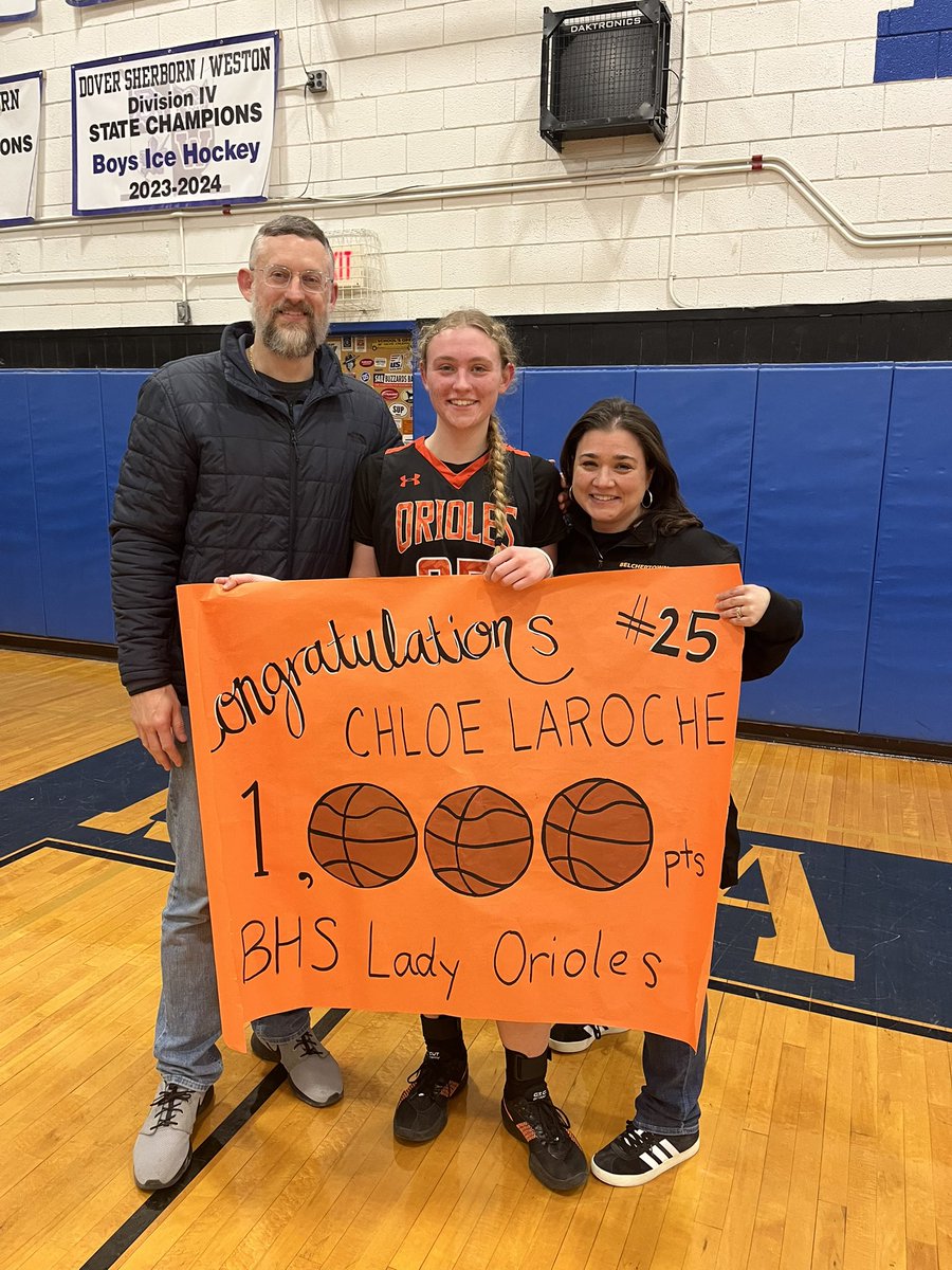 Congrats to Chloe LaRoche on joining the 1000 point club!