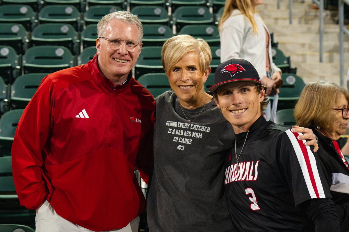 UIW Baseball tweet media