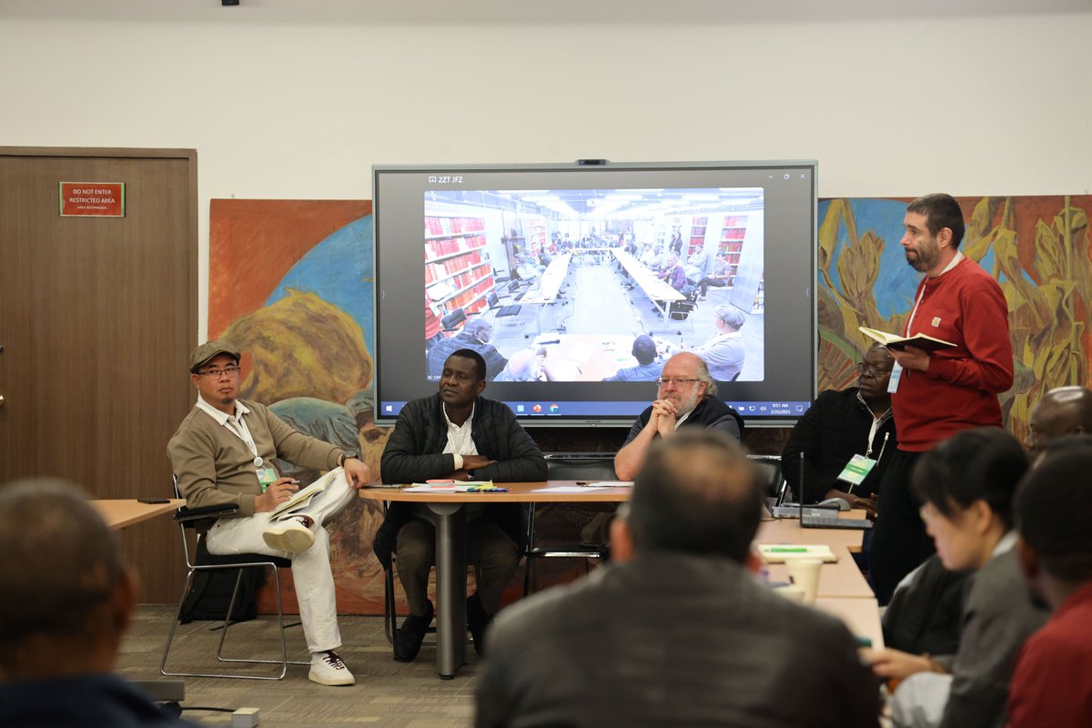 The_ADCIN's tweet photo. Strong partnerships, data-driven insights &amp; digital tools are shaping breeding success! At #SIW2025, Mark Nas highlighted #ADCIN’s #DrylandCrops trialing network-testing in diverse agroecologies with AI, genomics &amp; digital tools like EBS &amp; BioFlow to boost breeding efficiency. https://t.co/wSdlnbJp6z
