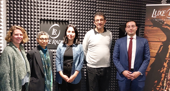 Ravie d’avoir participé hier à l'émission "Avec ou sans parure", consacré au concept de #souveraineté, notamment intellectuelle. Merci à <a href="/LuxeRadio/">Luxe Radio</a> et à Asmae Souitat, qui a dirigé le débat avec flexibilité, favorisant un échange stimulant, riche d’idées et de perspectives.