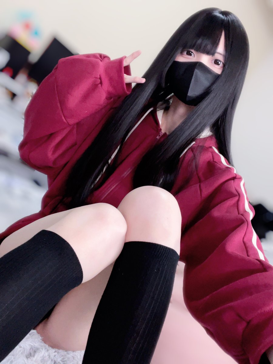 nm_tn09's tweet photo. ◀︎これが               こう▶︎ https://t.co/k7iD5QB7bh