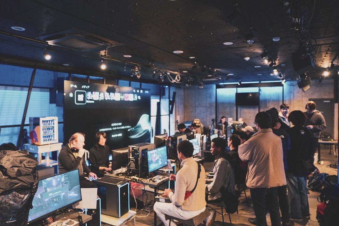 jisang2052's tweet photo. #RedBullGamingSphereTokyo #TEKKEN8 #minitournament #winner #JiSang #Paul
레드불 게이밍에서 열린 철권8 미니 토너먼트 우승했습니다 같이와준 리알리님 응원해주신 SOOP STL PD님 해설왕 락동민님 감사합니다 같이 즐겨준 모든 플레이어들 감사합니다 https://t.co/rTbDpCCjk2