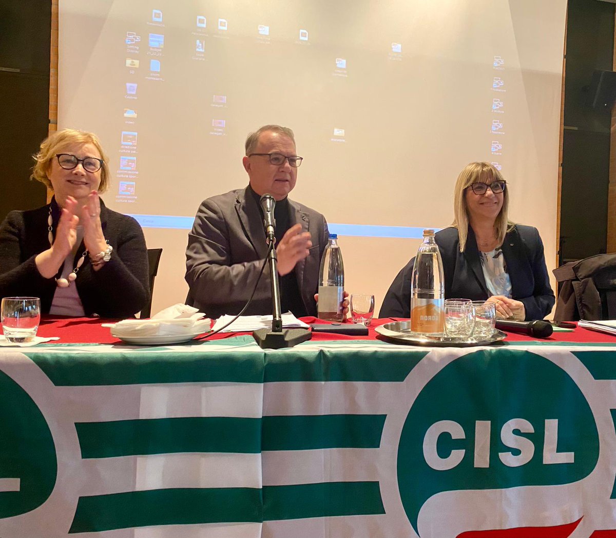 CislNazionale's tweet photo. La Segretaria Generale della Cisl #DanielaFumarola è oggi a Palmanova in provincia di Udine dove concluderà più tardi i lavori del Consiglio Generale della Usr Cisl Friuli Venezia Giulia https://t.co/Qhvflujj35