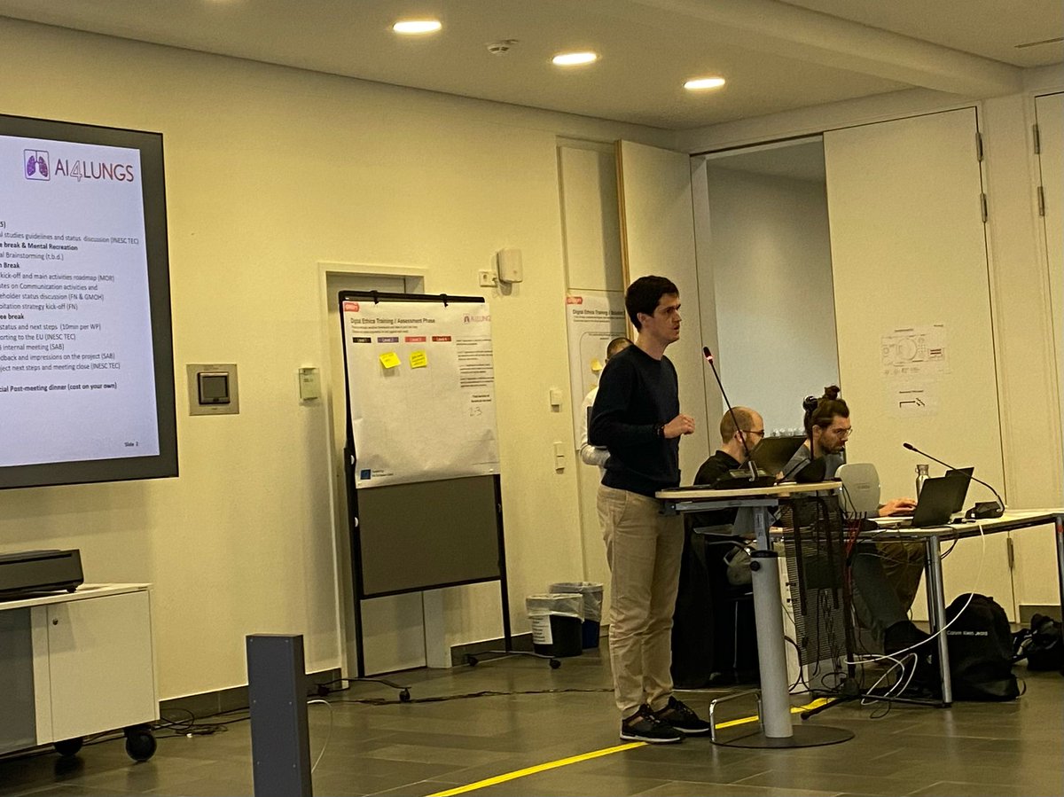 Day 2 of the Annual AI4LUNGS Meeting is now happening!

Starting off with a quick speech from the Project Coordinator INESC TEC. Looking forward to the discussion of the day!