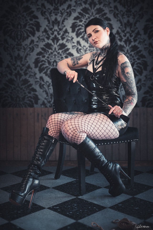 bizarre_cirque's tweet photo. Du hast Lust auf ein spannendes und sinnliches Erlebnis? Get together mit Lady Lara und Dea de Vil! Erlebe eine unvergessliche Zeit und lass deine Fantasien wahr werden. Alle Infos bekommst du per Mail oder du rufst einfach an.
https://t.co/xe0P5YvCcT https://t.co/d01dWoOGUI