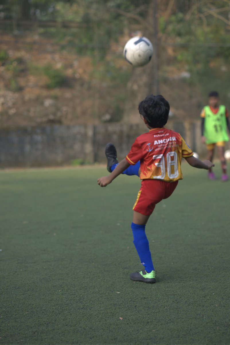 travancoreroyls's tweet photo. Eyes on the prize, foot on the ball! ⚽🔥
The future shines bright when passion meets focus.

#RisingRoyals #KaryavattomAcademy #FutureStar #FootballJourney #TravancoreRoyalsFC #NammudeClub https://t.co/9scLQZtlg7