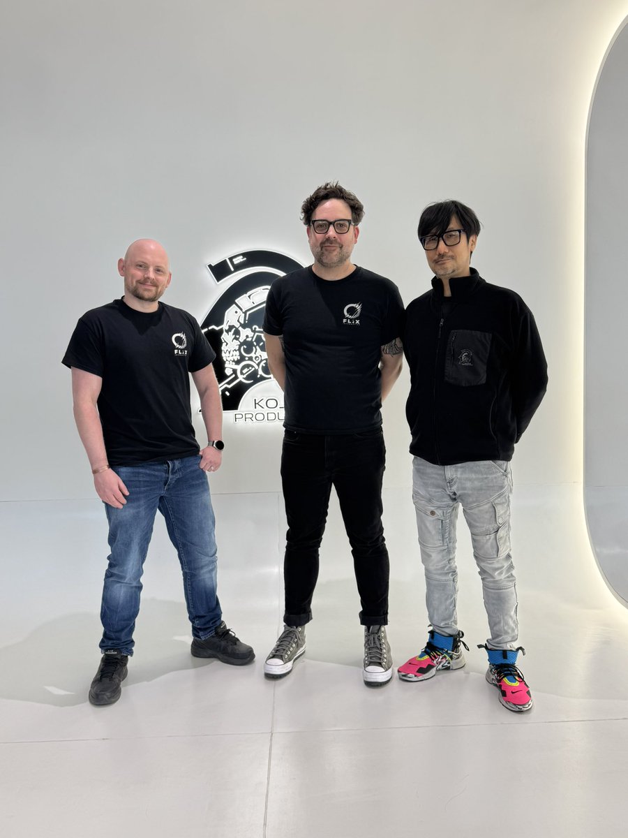 matt_animals's tweet image. Had the honour of visiting @Kojima_Hideo and team yesterday in Tokyo and getting a tour of their incredible studio. They’ve really created a wonderful and creative space - every doorway is a surprise and delight. 

Thank you so much for the team who made our visit so memorable ✋