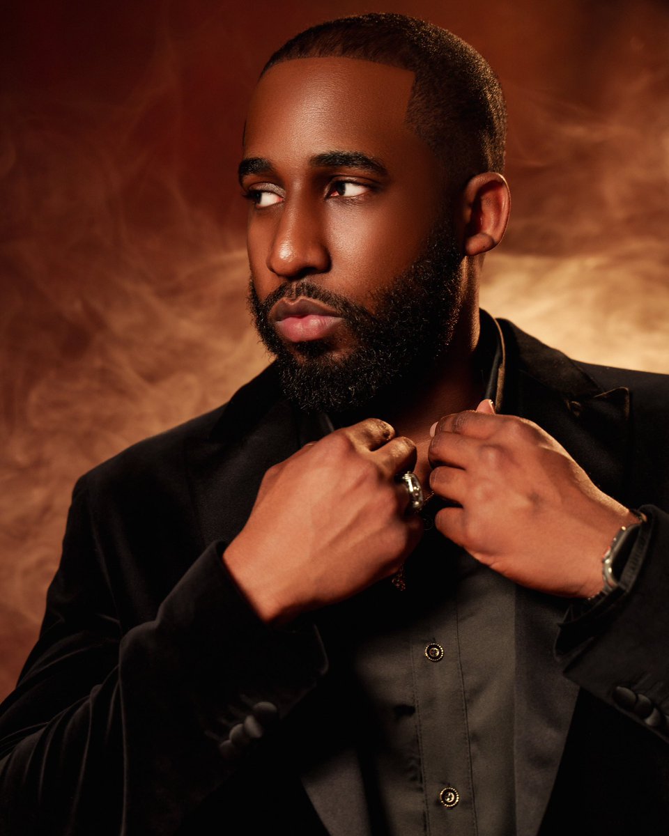 SELFMADEEPL_'s tweet image. #Chapter30
♒️🙏🏽