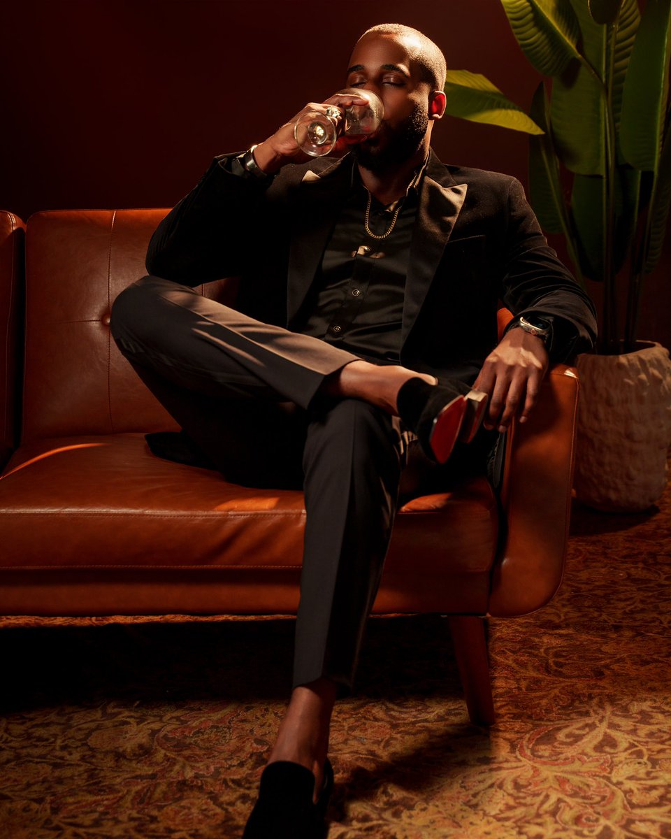 SELFMADEEPL_'s tweet image. #Chapter30
♒️🙏🏽