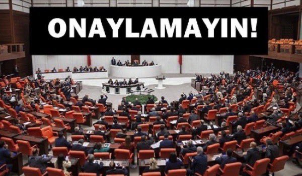 İklim yasası Türkiye’nin sonunu getirebilir. 

Paris iklim yasasını okursanız hiç kimse 10 tane inek alayım süt işine gireyim bile diyemez. Kimse Paris anlaşmasına rağmen çiftlik kuramaz. 
Mevcut tarım işletmeleri bu anlaşma yüzünden ya dönüşüme uğrayacak ya da kapanacak. 

Sözde